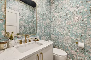 2809 NW 71st St, Seattle, WA 98117 - Photo 14