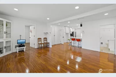 10436 11th Avenue SW, Seattle, WA 98146 - Photo 12