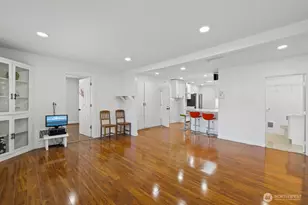 10436 11th Ave SW, Seattle, WA 98146 - Photo 12