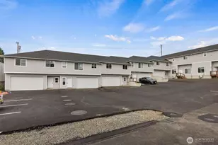 303 E Broadway Ave, Montesano, WA 98563 - Photo 8