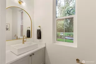 11607 NE 112th St, Kirkland, WA 98033 - Photo 36