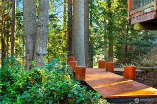 2204 41st St, Anacortes, WA 98221 - Photo 32