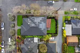 2141 47th Ave SW, Seattle, WA 98116 - Photo 38