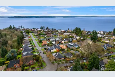 2141 47th Avenue SW, Seattle, WA 98116 - Photo 36