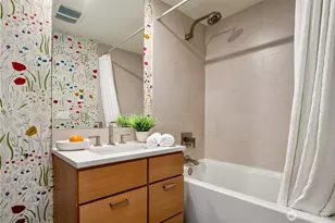 2141 47th Ave SW, Seattle, WA 98116 - Photo 22