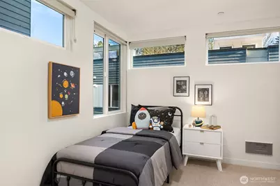 2617 3rd Avenue W, Seattle, WA 98119 - Photo 24