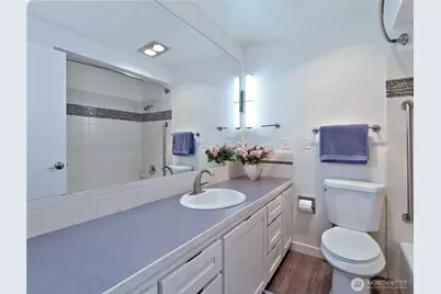 3700 25th Place W #202, Seattle, WA 98199 - Photo 14