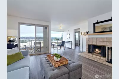3700 25th Place W #202, Seattle, WA 98199 - Photo 4