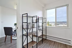 3700 25th Pl W, Seattle, WA 98199 - Photo 10