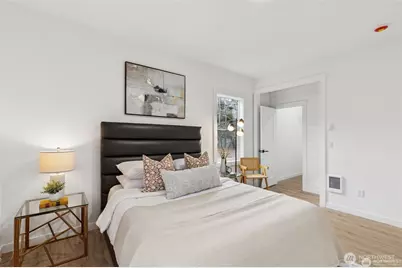 4002 Courtland Place S, Seattle, WA 98118 - Photo 10