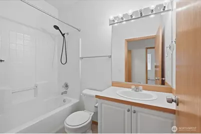 17827 80th Avenue NE #C101, Kenmore, WA 98028 - Photo 14