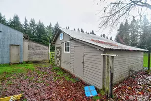 19944 Carper Rd SW, Rochester, WA 98579 - Photo 18
