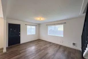 1212 W Martin St, Elma, WA 98541 - Photo 2