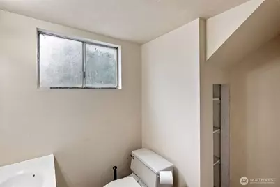 3303 11th St, Bremerton, WA 98312 - Photo 18