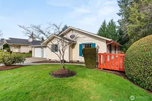 117 Hawthorn Ln, Centralia, WA 98531 - Photo 2