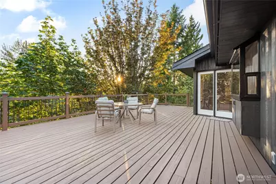 2205 135th Pl SE, Bellevue, WA 98005 - Photo 38