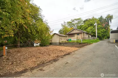 923 Olympia Avenue NE, Olympia, WA 98506 - Photo 30