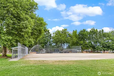 3901 S Cloverdale Street #E, Seattle, WA 98118 - Photo 28