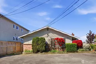 6251 3rd Ave NW, Seattle, WA 98107 - Photo 2