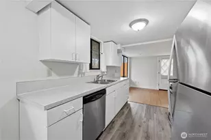 6251 3rd Ave NW, Seattle, WA 98107 - Photo 10