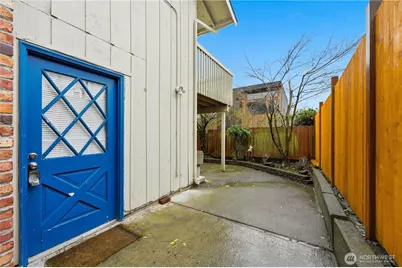 6251 3rd Avenue NW, Seattle, WA 98107 - Photo 4