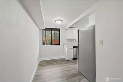 6251 3rd Avenue NW, Seattle, WA 98107 - Photo 10