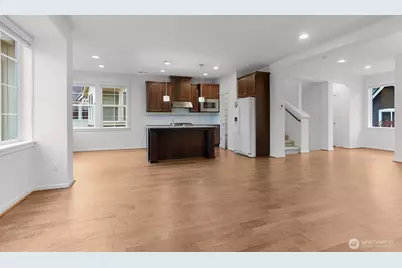 18329 43rd Dr SE, Bothell, WA 98012 - Photo 8