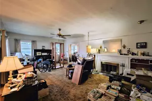 862 S 39th St, Tacoma, WA 98418 - Photo 2