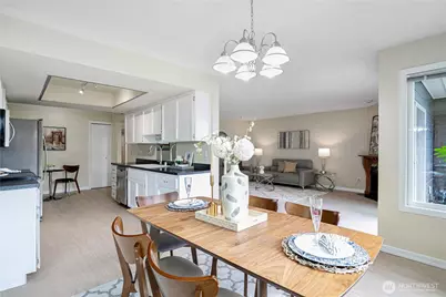 9201 NE Juanita Drive #205, Kirkland, WA 98034 - Photo 18