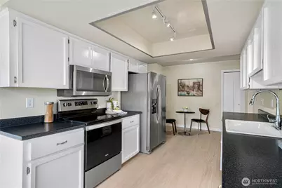 9201 NE Juanita Drive #205, Kirkland, WA 98034 - Photo 16