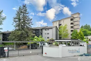 9201 NE Juanita Dr, Kirkland, WA 98034 - Photo 2