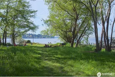 9201 NE Juanita Drive #205, Kirkland, WA 98034 - Photo 30