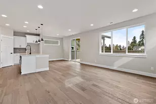 14307 SE 284th Pl, Kent, WA 98042 - Photo 4