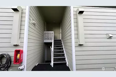 2409 222nd #B14, Des Moines, WA 98198 - Photo 4