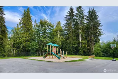 9901 13th Street SE, Lake Stevens, WA 98258 - Photo 36