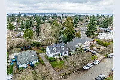 3239 45th Avenue SW, Seattle, WA 98116 - Photo 32