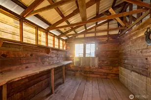 4521 Hwy 25 S, Hunters, WA 99137 - Photo 12