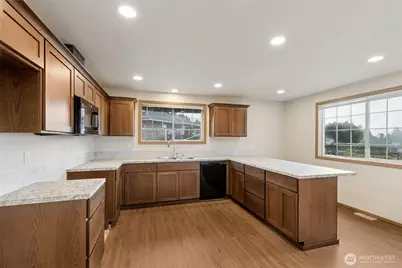 5135 S Avon Street, Seattle, WA 98178 - Photo 4