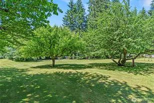 1337 S Silver Lake Rd, Castle Rock, WA 98611 - Photo 2