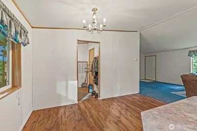 1337 South Silverlake Road, Castle Rock, WA 98611 - Photo 10