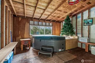 1337 S Silver Lake Rd, Castle Rock, WA 98611 - Photo 14