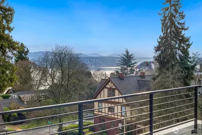 806 34th Avenue #B, Seattle, WA 98122 - Photo 6