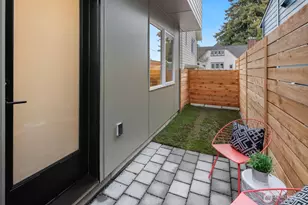 806 34th Ave, Seattle, WA 98122 - Photo 24