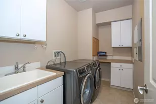 2440 S Steele St, Tacoma, WA 98405 - Photo 28