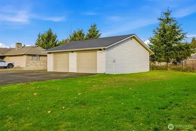 13410 SE 256th Street, Kent, WA 98042 - Photo 6