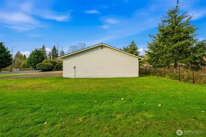 13410 SE 256th Street, Kent, WA 98042 - Photo 22