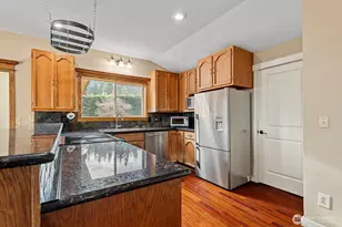 2417 293rd Pl NE, Carnation, WA 98014 - Photo 8