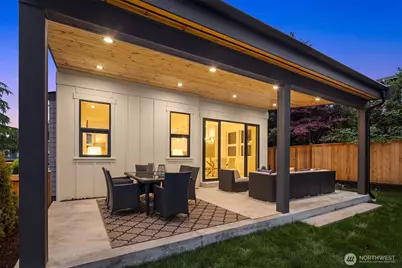 815 18th Avenue W, Kirkland, WA 98033 - Photo 8