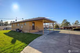 1133 Ashley, Moses Lake, WA 98837 - Photo 6