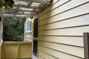 2528 Westwind Dr NW, Olympia, WA 98502 - Photo 2